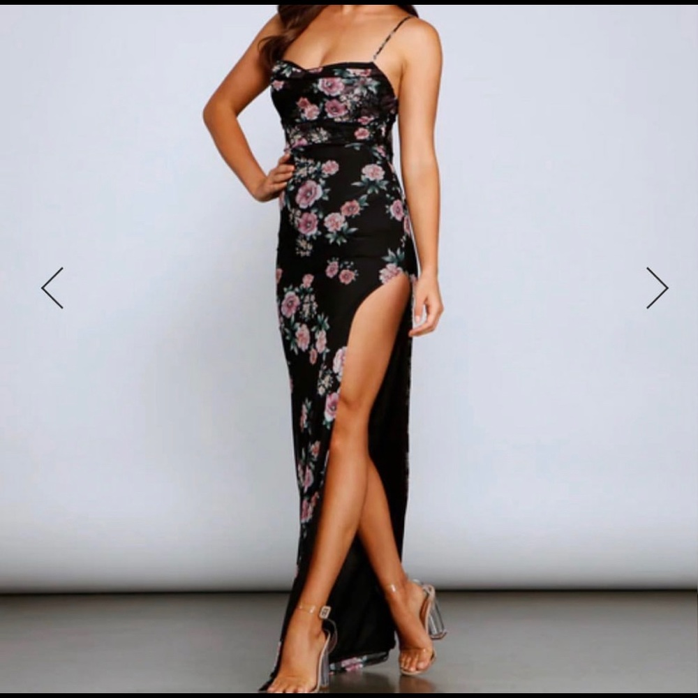 Formal floral formal dress size Sm Black Pink